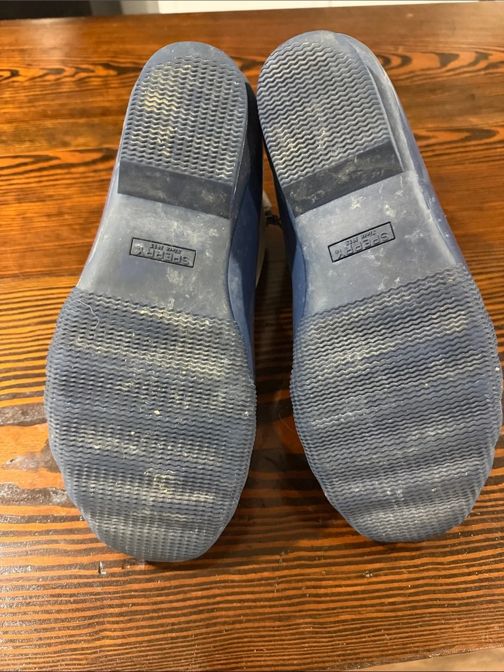 Sperry women’s Navy and Light Gray Waterproof Duck Boots size 9.5